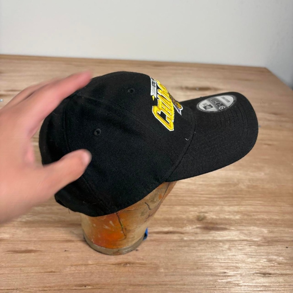 New Era 9FORTY Los Angeles Lakers 17X NBA Champions Adjustable Hat Black Cap - Picture 4 of 5